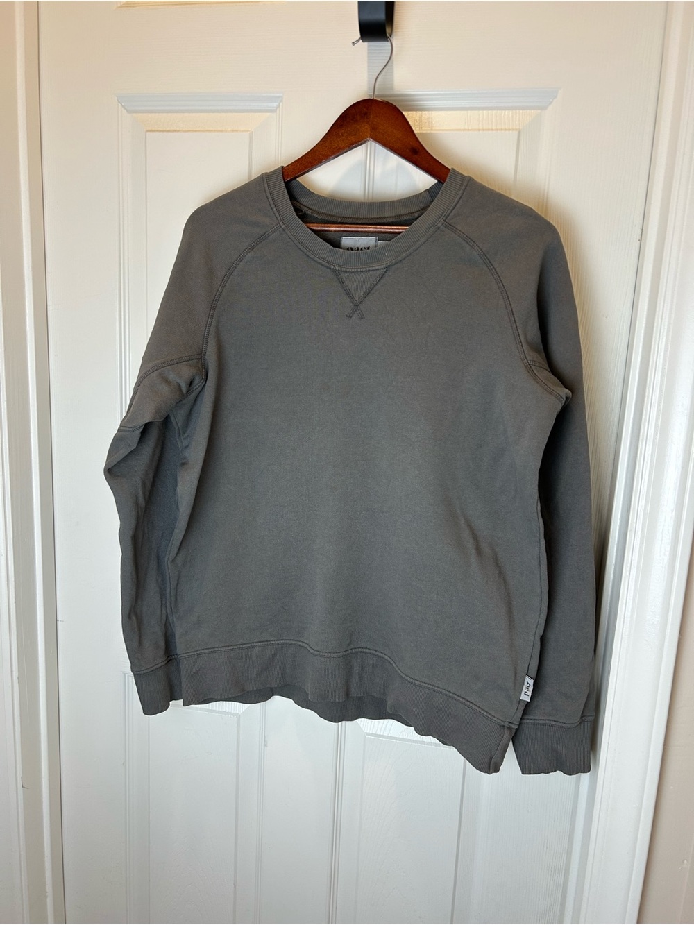 PACT SWEATSHIRT WOMEN LARGE CHARCOAL GRAY ORGANIC COTTON CREW NECK PULLOVER